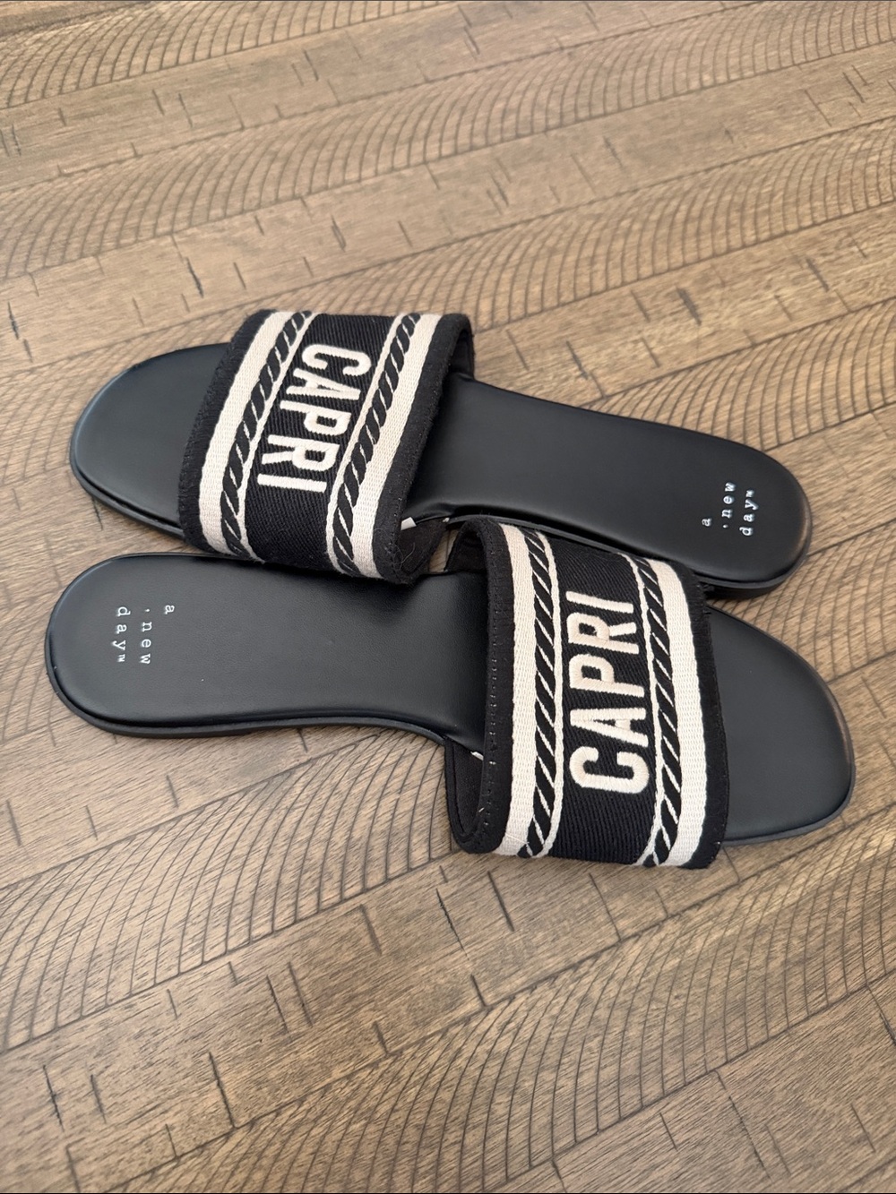 a new day Black & Cream Capri Slide Sandals - Picture 5 of 9